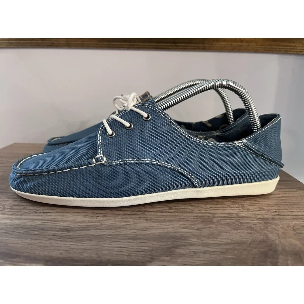 OluKai Women's 9 Heleuma Boat Shoes White Laces Blue Canvas W1